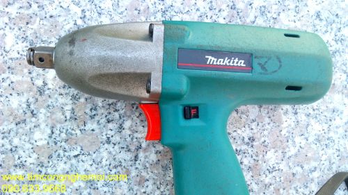 Bulong MAKITA 12v