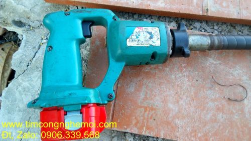 Full bộ Đầm dùi bê tông Makita pin 12v