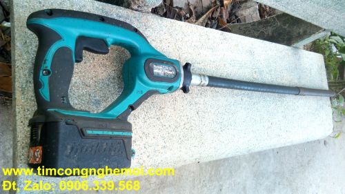 Máy đầm dùi bê tông pin Makita 14v