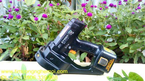 Cắt ty ren sắt National Ez3560 pin